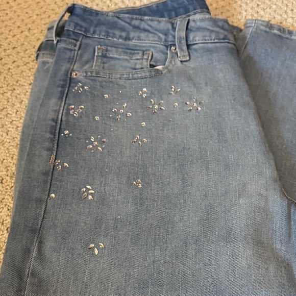 Old Navy Blue Straight Leg Women's Jeans with Floral rhinestone detail. - Picture 1 of 5